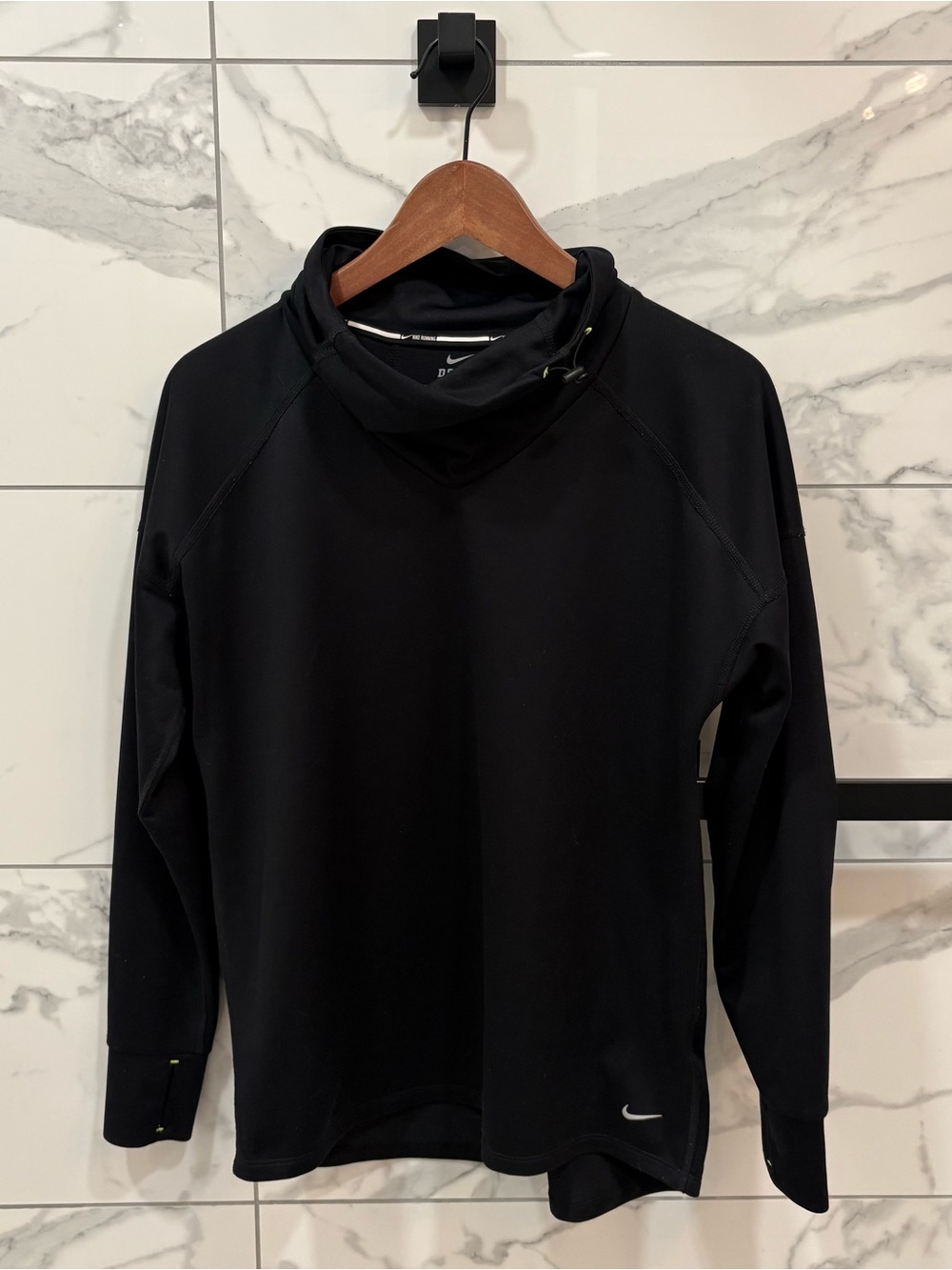 Nike Dri-Fit Black Performance Funnel Neck Pullover size S